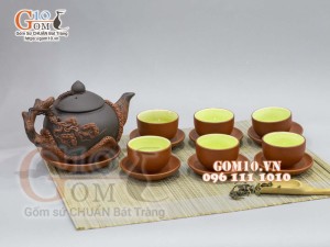Bộ ấm chén tử sa đắp nổi hoa Tùng đỏ đen, 500ml