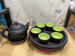 Bộ ấm chén tử sa đắp nổi lão tùng đen, khay thủng 380ml