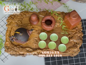 Bộ ấm chén tử sa đắp nổi lão tùng đỏ đen 380ml, đầy đủ phụ kiện và khay