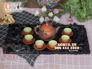 Bộ ấm chén tử sa đắp nổi Tùng Đen đỏ, 380ml