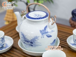 Bộ ấm chén vung lõm men lam cổ vẽ Phi Minh Túc Thực, 330ml