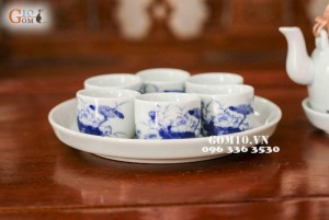 Bộ ấm chén vung lõm men lam, quai đồng vẽ sen