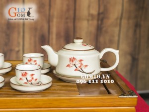Bộ ấm chén Vuông dẹt sen hồng men kem