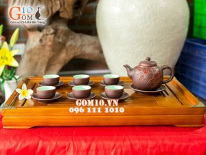Bộ ấm chén vuông gốm khắc đào đỏ