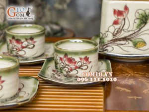 Bộ ấm chén vuông men vuốt, vẽ Sen 340ml, 3 món phụ kiện