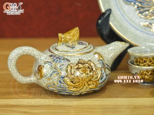 Bộ ấm thờ men rạn đắp nổi Sen Cát Tường, bộ 5 chén, vẽ vàng 24k