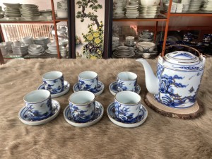 Bộ ấm tích  cảnh sơn thủy vẽ vàng 24k - dung tích 800ml