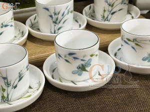 Bộ ấm tích men trắng vẽ chuồn trúc chỉ xanh, dung tích 1.5L