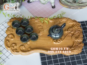 Bộ ấm chén dáng quả hồng men xanh ngọc thỏ kèm khay trà