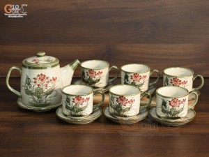 Bộ ấm trà men vuốt vẽ hoa sen đỏ, 750ml