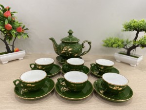 Bộ ấm chén phú quý men xanh vẽ hoa Sen kẻ chỉ vàng kim, dung tích 500ml