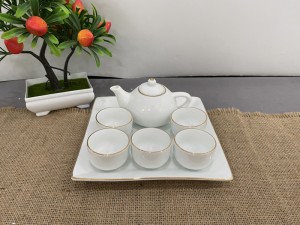 Bộ ấm chén thờ men trắng kẻ chỉ vàng kim