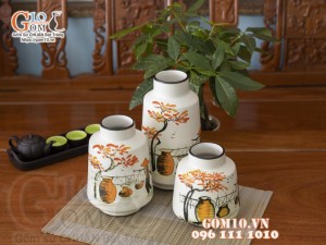 Bộ ba lọ hoa men kem vẽ cảnh làng quê, cao 25cm