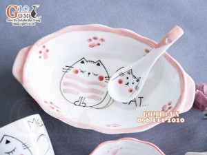 Bộ bát đĩa ăn dặm men trắng vẽ Mèo Ú chỉ hồng, 4 chi tiết