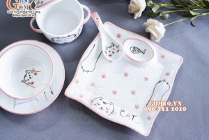 Bộ bát đĩa ăn dặm men trắng vẽ Mèo Ú chỉ hồng, 5 chi tiết