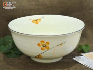 Bộ bát đĩa hoa mặt trời men kem vẽ hoa mai, đường kính 55cm