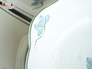 Bộ bát đĩa hoa mặt trời men kem vẽ hoa Sen xanh 55cm