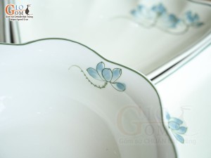Bộ bát đĩa hoa mặt trời men kem vẽ hoa Sen xanh 55cm