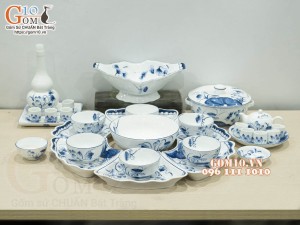 Bộ bát đĩa hoa mặt trời men trắng vẽ sen tràm cổ (19 chi tiết)