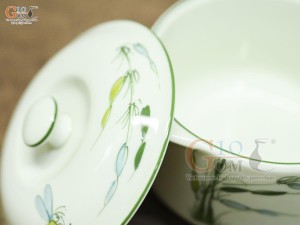 Bát nắp men kem vẽ chuồn trúc, đường kính 12cm