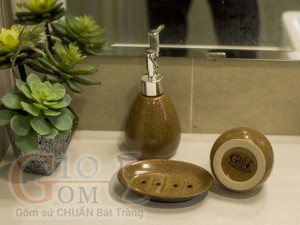 Bộ bình đựng dầu gội và xà phòng, in logo