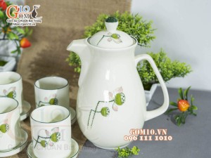 Bộ bình nước men kem vẽ đài Sen, dung tích 1,5L