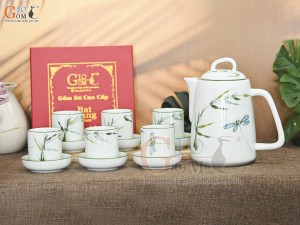 Bộ bình nước men kem vẽ hoa Trúc Chuồn, 1 Lít