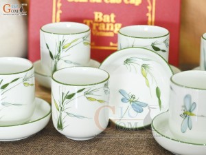 Bộ bình nước men kem vẽ hoa Trúc Chuồn, 1 Lít