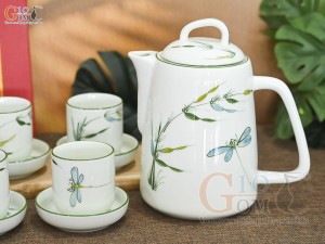 Bộ bình nước men kem vẽ hoa Trúc Chuồn, 1 Lít