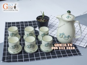 Bộ bình nước men kem vẽ Sen xanh, Dung tích 1,5L