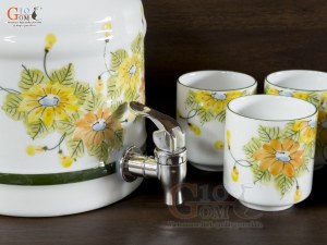 Bộ bình nước men trắng vẽ hoa 2,5L