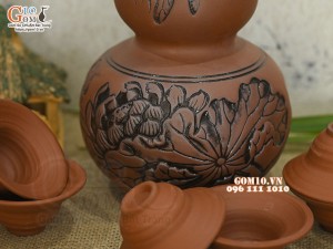 Bộ bình rượu gốm 2 bầu khắc Sen, 1,2 Lít