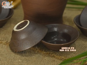 Bộ bình rượu gốm Bát Tràng dáng chai, 0,8L