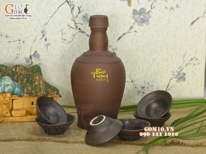 Bộ bình rượu gốm Bát Tràng dáng chai, 0,8L