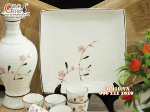 Bộ bình rượu men kem vẽ hoa đào phai, 700ml