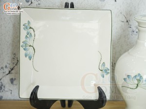 Bộ bình rượu men kem vẽ Sen xanh, 700ml