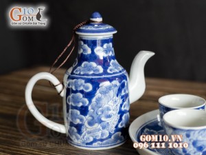 Bộ bình rượu men lam cổ vẽ Long Ẩn, khay tròn 300ml