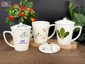 Bộ cốc men kem vẽ hoa thủ công, in logo quà tặng