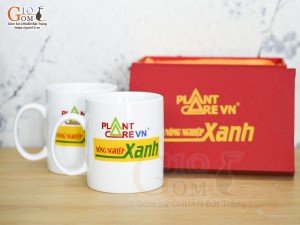 Bộ cốc sứ đôi quai tròn men trắng in logo quà tặng