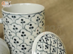 Bộ cốc sứ lọc trà men bóng vẽ bèo, 300ml