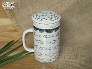 Bộ cốc sứ lọc trà men bóng vẽ cá, 300ml