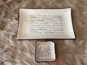 Bộ đĩa chữ nhật + đĩa muối vuông kem tấm kẻ chỉ