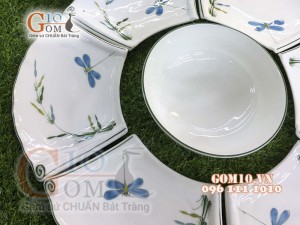 Bộ đĩa Cuốn Thư men kem vẽ Trúc Chuồn