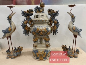 Bộ đỉnh hạc chân đồng men rạn đắp nổi Phú Quý Tài Lộc, hạc cao 55cm đỉnh cao 59cm ( cả chân kê)