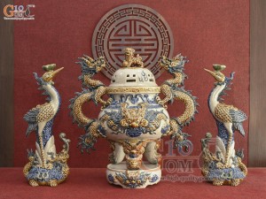 Bộ đỉnh hạc men rạn đắp nổi, cao 37cm (Chân Kê Sứ)