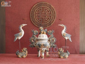 Bộ đỉnh hạc men rạn đắp nổi Rồng Như Ý, cao 45cm