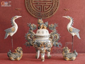 Bộ đỉnh hạc men rạn đắp nổi Rồng Như Ý, cao 45cm