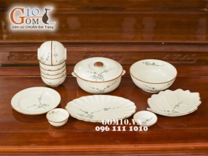 Bộ đồ ăn Đào xanh men kem