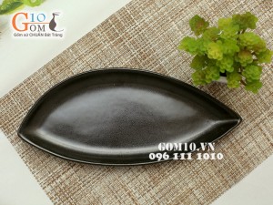 Bộ đồ ăn đen trơn men giọt dầu