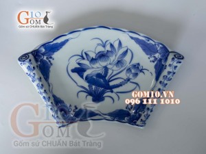 Bộ đồ ăn hoa mặt trời dáng cuốn thư men lam cổ vẽ sen 01